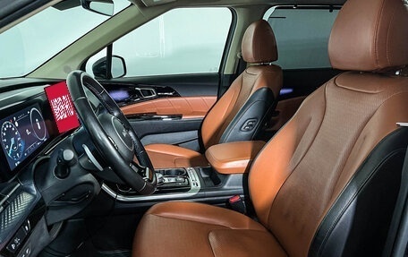 KIA Carnival, 2022 год, 4 500 000 рублей, 28 фотография
