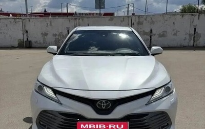 Toyota Camry, 2019 год, 3 080 000 рублей, 1 фотография
