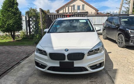 BMW 2 серия Active Tourer F45, 2015 год, 1 300 000 рублей, 1 фотография