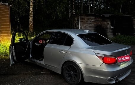 BMW 5 серия, 2003 год, 500 000 рублей, 3 фотография