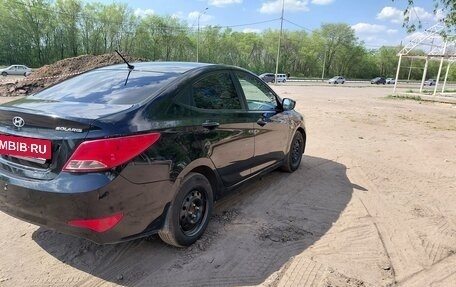 Hyundai Solaris II рестайлинг, 2014 год, 800 000 рублей, 5 фотография