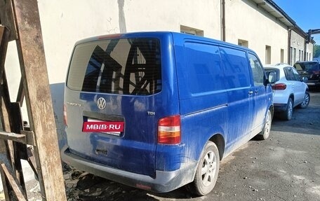 Volkswagen Transporter T5 рестайлинг, 2003 год, 450 000 рублей, 3 фотография