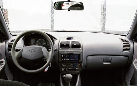 Hyundai Accent II, 2003 год, 250 111 рублей, 15 фотография