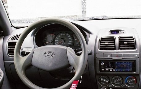 Hyundai Accent II, 2003 год, 250 111 рублей, 16 фотография