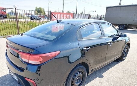 KIA Rio IV, 2018 год, 1 000 000 рублей, 4 фотография