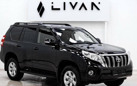 Toyota Land Cruiser Prado 150 рестайлинг 2, 2015 год, 3 155 000 рублей, 1 фотография