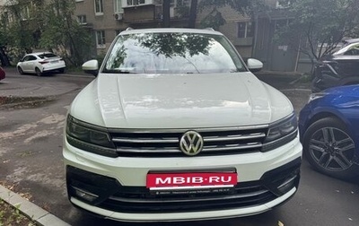 Volkswagen Tiguan II, 2018 год, 3 100 000 рублей, 1 фотография