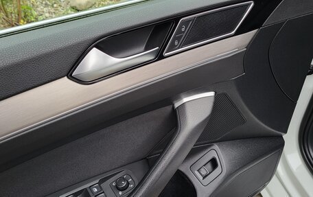Volkswagen Passat B8 рестайлинг, 2019 год, 1 870 000 рублей, 16 фотография