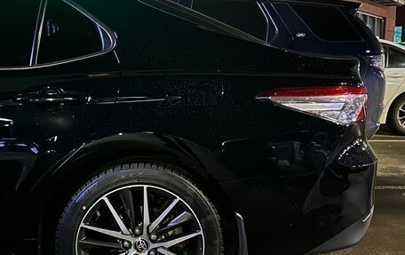 Toyota Camry, 2021 год, 3 100 000 рублей, 3 фотография