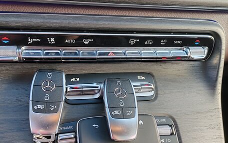 Mercedes-Benz V-Класс, 2024 год, 12 500 000 рублей, 8 фотография
