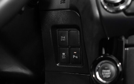 Toyota Land Cruiser Prado 150 рестайлинг 2, 2015 год, 3 155 000 рублей, 10 фотография