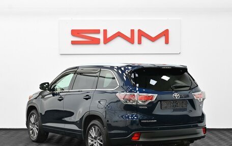 Toyota Highlander III, 2014 год, 2 535 000 рублей, 4 фотография