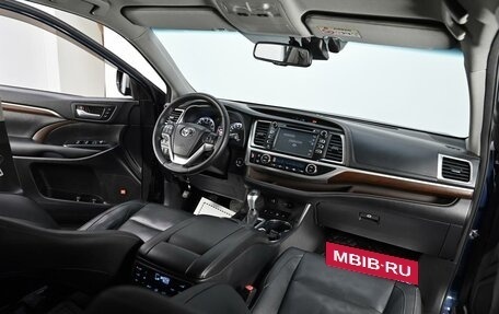 Toyota Highlander III, 2014 год, 2 535 000 рублей, 7 фотография