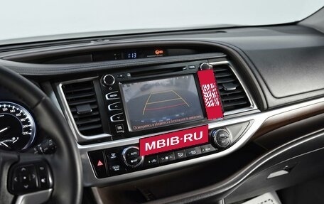 Toyota Highlander III, 2014 год, 2 535 000 рублей, 9 фотография
