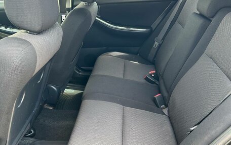 Toyota Corolla, 2004 год, 670 000 рублей, 13 фотография