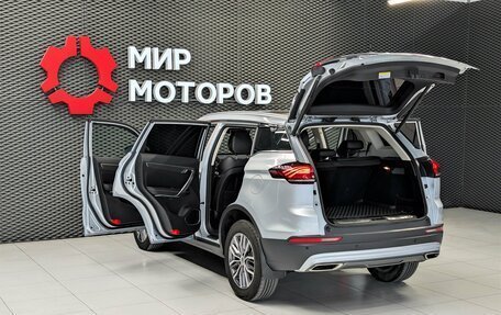 Geely Atlas, 2024 год, 2 300 000 рублей, 9 фотография