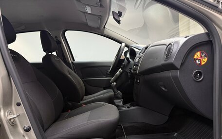 Renault Logan II, 2019 год, 1 150 000 рублей, 22 фотография