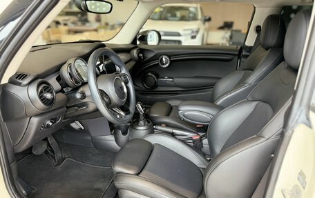 MINI Hatch, 2020 год, 2 100 000 рублей, 9 фотография