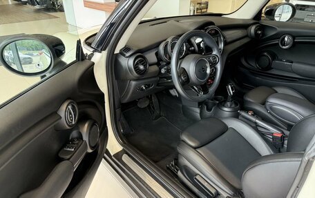 MINI Hatch, 2020 год, 2 100 000 рублей, 8 фотография