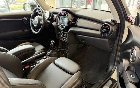 MINI Hatch, 2020 год, 2 100 000 рублей, 19 фотография