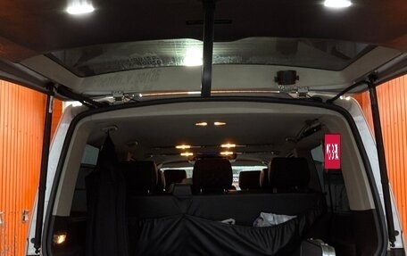 Volkswagen Caravelle T5, 2009 год, 1 800 000 рублей, 21 фотография