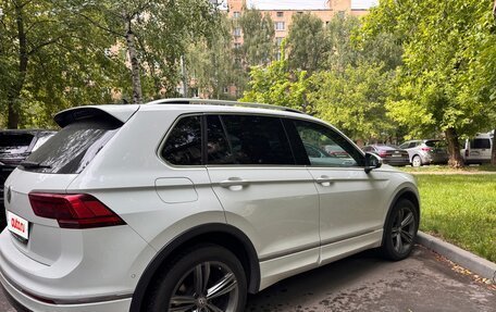 Volkswagen Tiguan II, 2018 год, 3 100 000 рублей, 4 фотография