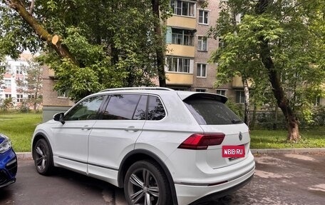 Volkswagen Tiguan II, 2018 год, 3 100 000 рублей, 3 фотография