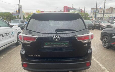 Toyota Highlander III, 2014 год, 2 983 000 рублей, 7 фотография