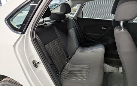 Volkswagen Polo VI (EU Market), 2017 год, 1 100 000 рублей, 16 фотография