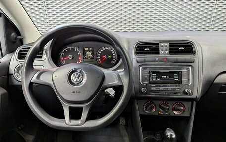 Volkswagen Polo VI (EU Market), 2017 год, 1 100 000 рублей, 20 фотография