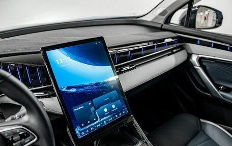 Geely Atlas, 2023 год, 3 200 000 рублей, 13 фотография