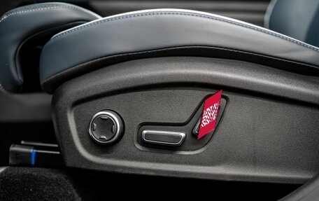 Geely Atlas, 2023 год, 3 200 000 рублей, 16 фотография