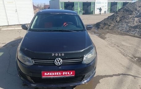 Volkswagen Polo VI (EU Market), 2013 год, 280 000 рублей, 1 фотография