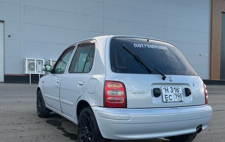 Nissan March II, 2001 год, 450 000 рублей, 4 фотография