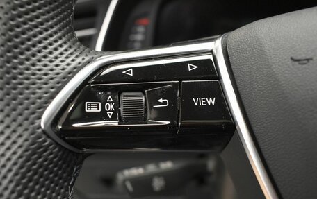 Audi A6, 2024 год, 6 890 000 рублей, 11 фотография
