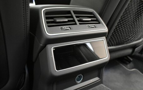 Audi A6, 2024 год, 6 890 000 рублей, 25 фотография