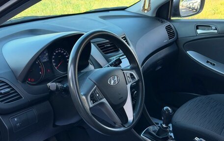 Hyundai Solaris II рестайлинг, 2016 год, 790 000 рублей, 10 фотография
