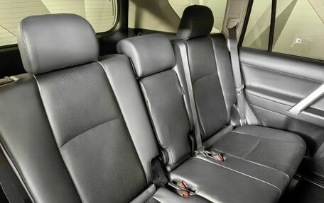 Toyota Land Cruiser Prado 150 рестайлинг 2, 2023 год, 6 999 000 рублей, 17 фотография