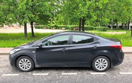 Hyundai Elantra V, 2015 год, 550 000 рублей, 2 фотография