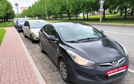 Hyundai Elantra V, 2015 год, 550 000 рублей, 5 фотография