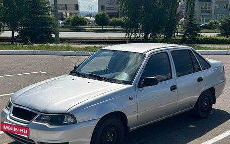 Daewoo Nexia I рестайлинг, 2011 год, 110 000 рублей, 3 фотография