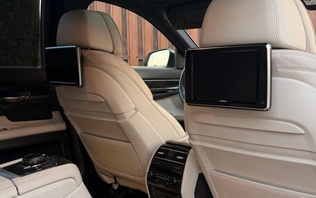 BMW 7 серия, 2014 год, 2 500 000 рублей, 27 фотография