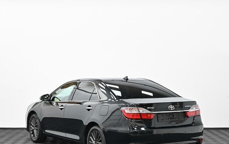 Toyota Camry, 2015 год, 1 915 000 рублей, 4 фотография