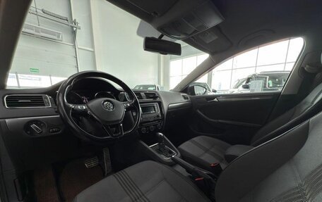 Volkswagen Jetta VI, 2016 год, 1 550 000 рублей, 13 фотография