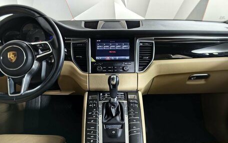 Porsche Macan I рестайлинг, 2017 год, 3 445 000 рублей, 15 фотография