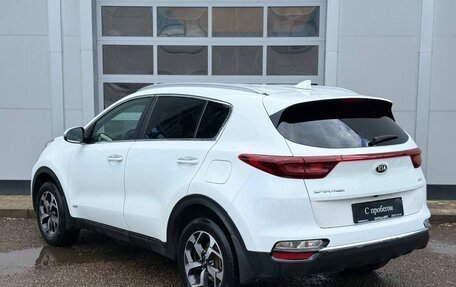 KIA Sportage IV рестайлинг, 2020 год, 1 900 000 рублей, 3 фотография