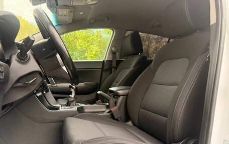 KIA Sportage IV рестайлинг, 2020 год, 1 900 000 рублей, 9 фотография