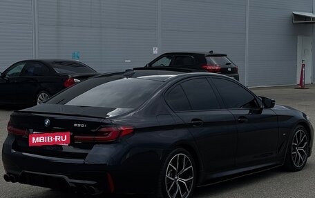 BMW 5 серия, 2021 год, 5 400 000 рублей, 2 фотография