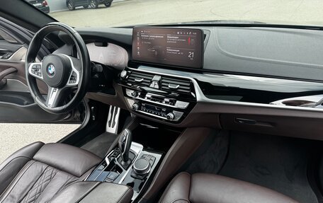 BMW 5 серия, 2021 год, 5 400 000 рублей, 11 фотография
