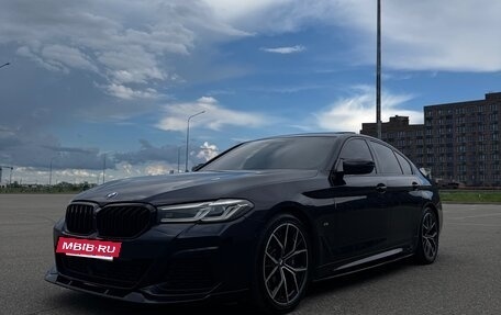 BMW 5 серия, 2021 год, 5 400 000 рублей, 4 фотография